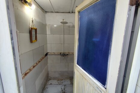 آپارتمان تکخواب خانه پدری در اهواز