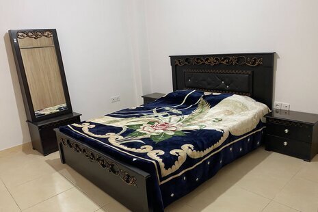 آپارتمان مبله سه خواب مانلی در همدان