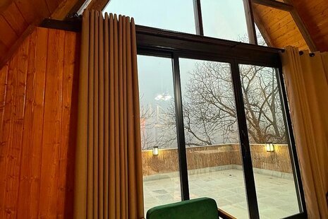 کلبه سوئیسی دوبلکس دو خواب شادِن در تنکابن
