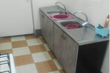 اتاق مهمانسرا در لار