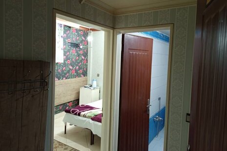 واحد دونفره 20 متری در مسافرخانه مشهد