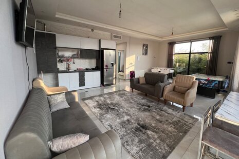 ویلا استخردار مبله دو خواب إما در کردان