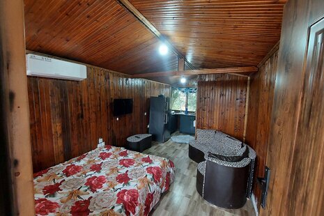 کلبه سوئیت چوبی نزدیک به ساحل در رامسر