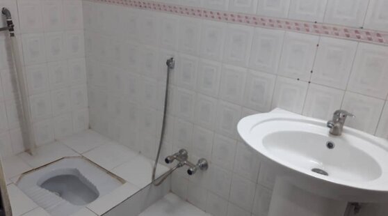 واحد دوخواب نزدیک پل خواجوی اصفهان