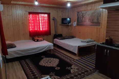 کلبه 50 متری (2) در مجمتع اقامتی مرزیکلا