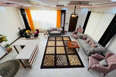 ویلا دوخواب استخر سرپوشیده چناران در چهارباغ