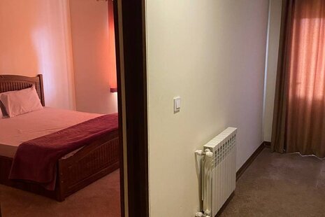 واحد تکخواب 6 تخته در هتل آپارتمان صومعه سرا