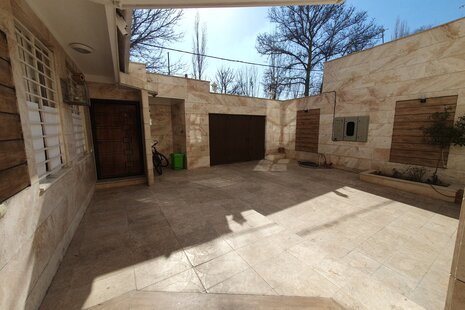 سوئیت گل زنبق 5 در گرمدره