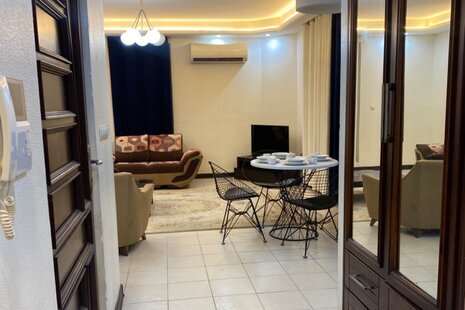 آپارتمان مبله دو خواب هیرمند 2 صدف در کیش