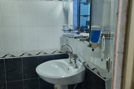 آپارتمان مبله سه خواب قدوسی غربی 2 در شیراز