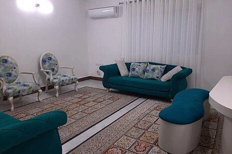 واحد در طبقه همکف مانلی شیرگاه