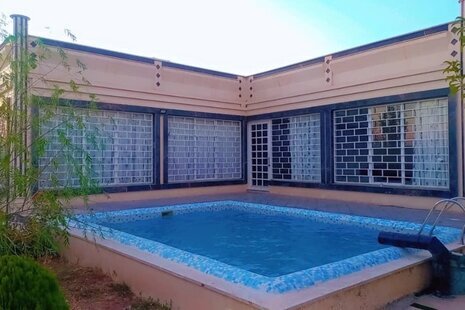 ویلا استخردار دوخواب گل نرگس در ساوجبلاغ