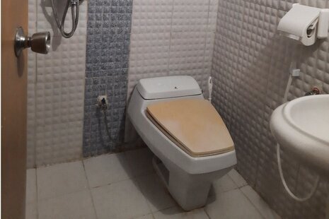 اتاق سرای کوچک در اقامتگاه بومگردی بومخانه ددنگه گرگان