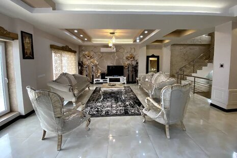 ویلا تریپلکس استخردار سه خواب در محمود آباد