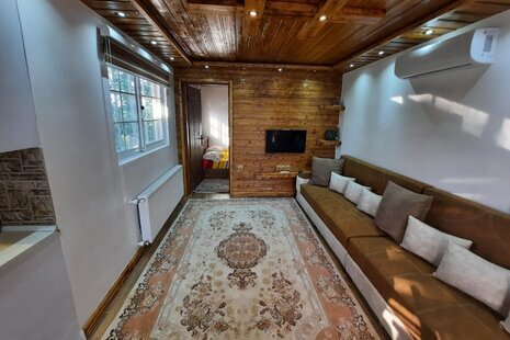 واحد در طبقه دوم تکخواب ویلا مردابی لاهیجان