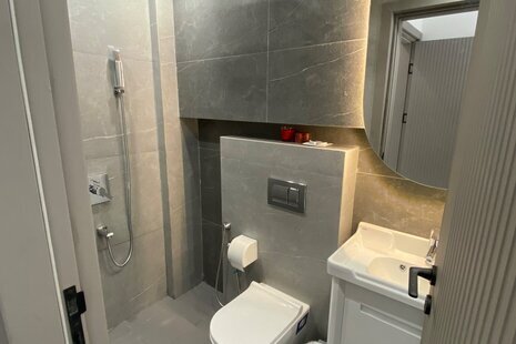 آپارتمان مبله دوخواب دلوکس در کیش