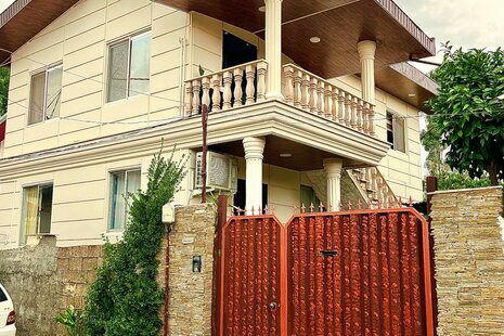 واحد مبله دوخواب در طبقه اول ویلا رامسر