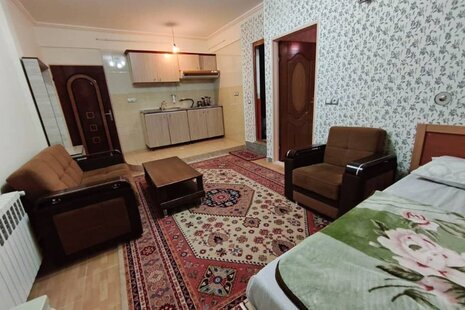 واحد تکخواب 3 نفره فرنگی دار نگین در هتل آپارتمان سرعین