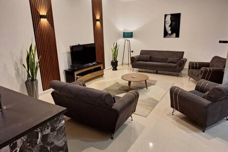 ویلا سه خواب مبله عمارت 3 در قشم