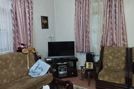واحد تکخواب جنگلی در طبقه همکف ویلا پلنگ دره شیرگاه