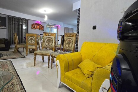 ویلا سه خواب استخردار شقایق در چهارباغ