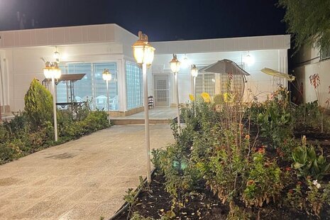 ویلا استخردار سرپوشیده مبله دوخواب قصر سفید در چهارباغ