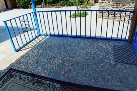 اتاق صدف اقامتگاه بومگردی در بوشهر