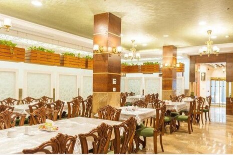 اتاق(3نفره) درهتل آپارتمان در مشهد