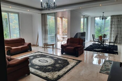 واحد مبله دوخواب در طبقه اول ویلا در چالوس