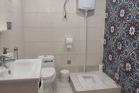 اتاق 5 تخت بالا در اقامتگاه بوم گردی در یزد