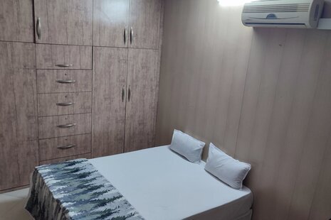 آپارتمان مبله دوخواب همکف شریف در مشهد