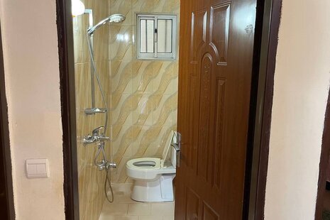 واحد تکخواب رفاه در طبقه همکف ویلا  در  بندرانزلی