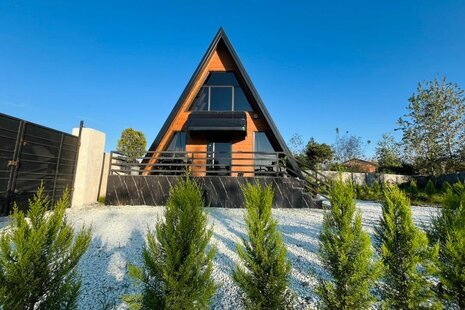 کلبه سوئیسی دوبلکس دوخواب لوکس راش در چالوس