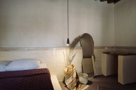 سوئیت کالینگ در اقامتگاه بومگردی بندر لافت