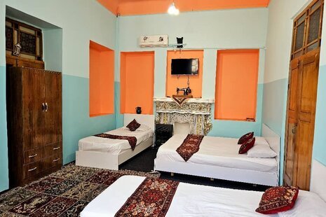 اتاق 30 متری گلبهار 2 دراقامتگاه بوم گردی اصفهان