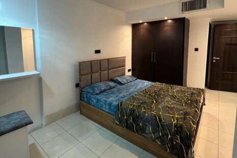 آپارتمان مبله تکخواب طبقه 6 در عفیف آباد شیراز