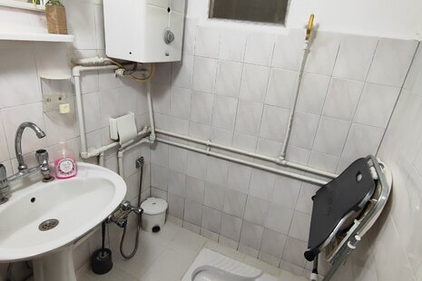 آپارتمان مبله تکخواب همکف با دسترسی خوب در مشهد