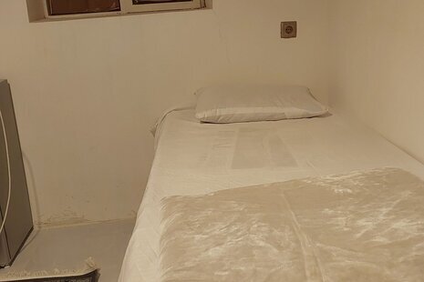 اتاق 15 متری 9 در اقامتگاه بومگردی قشم