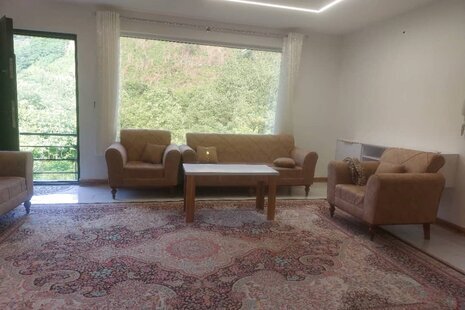 آپارتمان مبله دوخواب طبقه دوم دره جیر در لاهیجان