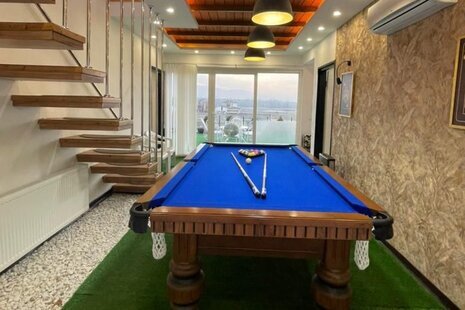 ویلا تریپلکس استخر و جکوزی دار VIP کد 370 در نور