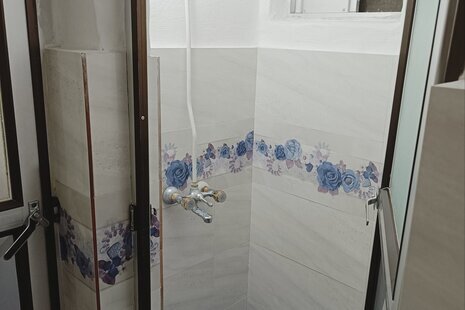 واحد دوخواب در طبقه دوم ویلا جنگلی رامسر