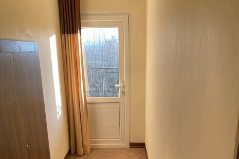 واحد تکخواب 5 تخته در هتل آپارتمان صومعه سرا