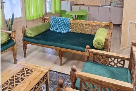 کلبه سوئیسی مبله دوخواب سبز در پل سفید