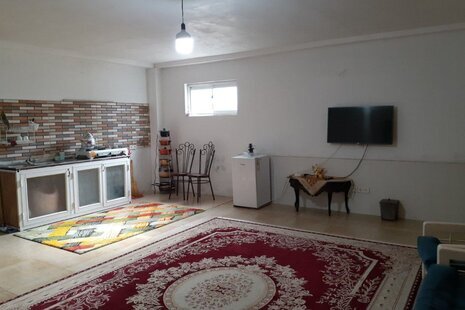 واحد دو خواب نور در طبقه همکف رویان