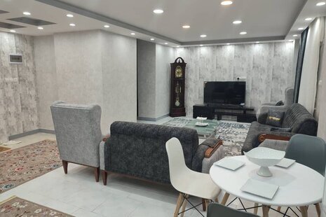 آپارتمان مبله تکخوابه طبقه اول در قشم