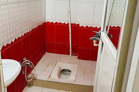 سوئیت 15 متری 101 در مسافرخانه مشهد