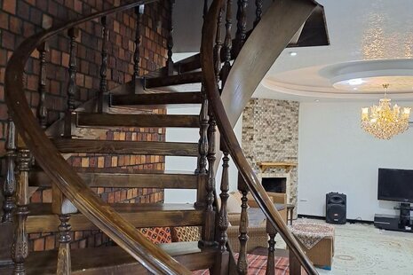 ویلا استخردار دوبلکس سه خواب همیشه بهار در کردان