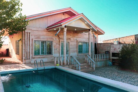 ویلا استخردار دوخواب آبگرم در کردان