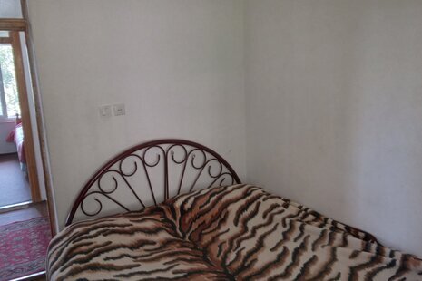 واحد مبله دوخواب در طبقه دوم ویلای جواهرده