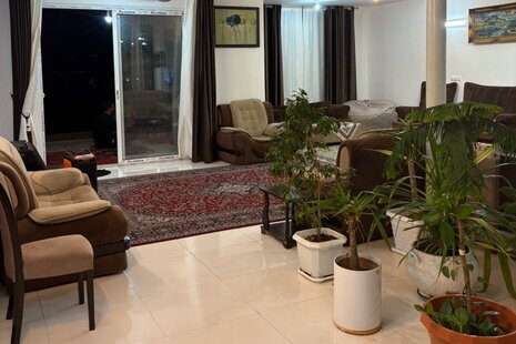 ویلا تک خواب در باغ بهادران